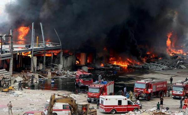 اندلاع حريق ضخم إثر انفجار في بيروت... تعرف على الاسباب 