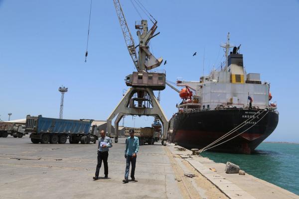 توضيح حكومي هام بشأن حقيقة وصول 4 سفن نفطية إلى غاطس ميناء ‎الحديدة 