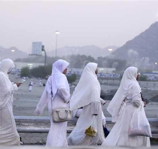 سطو مسلح على نساء معتمرات في السعودية