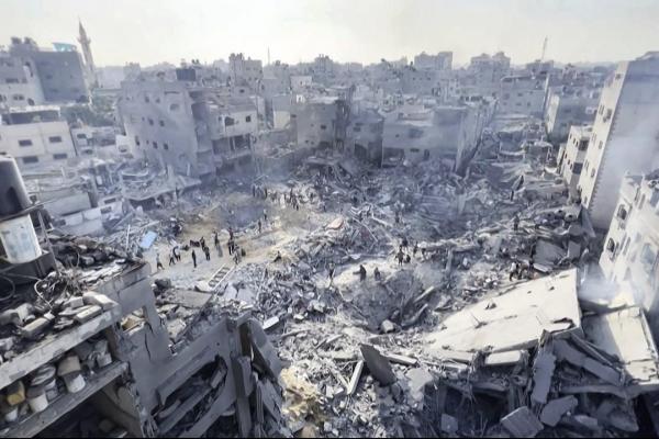 الكيان الصهيوني: أسقطنا أكثر من 100 ألف قذيفة على غزة