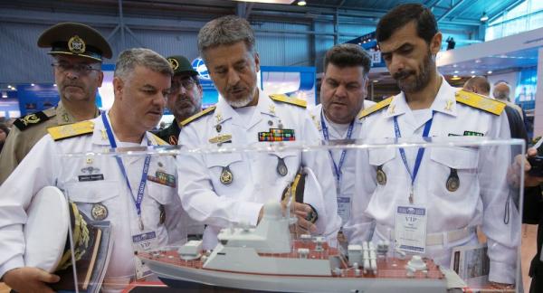 قائد القوة البحرية الإيرانية يهدد الأمريكيين: حضوركم في المنطقة وصل إلى نهايته