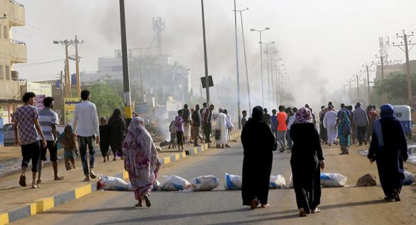 "أطباء السودان" تعلن ارتفاع عدد قتلى فض اعتصام القيادة العامة