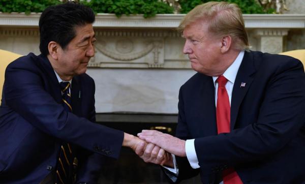 ترامب يطالب اليابان بدفع 8 مليارات دولار سنوياً لحمايتها