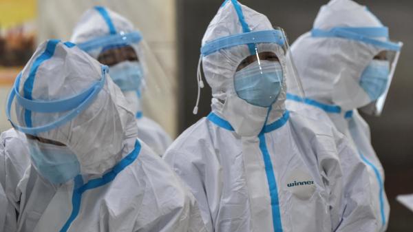 الصحة تعلن نشر 333 فريقاً لترصد الوباء في مختلف محافظات الجمهورية
