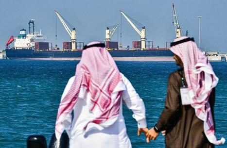 السعودية تهبط للمركز الثالث بين أكبر موردي النفط للصين